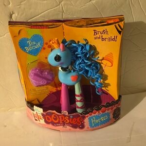 NewMini Lala-Oopsies Horses Tea Biscuit Hazelnut Macadamia Brittlestar Scone